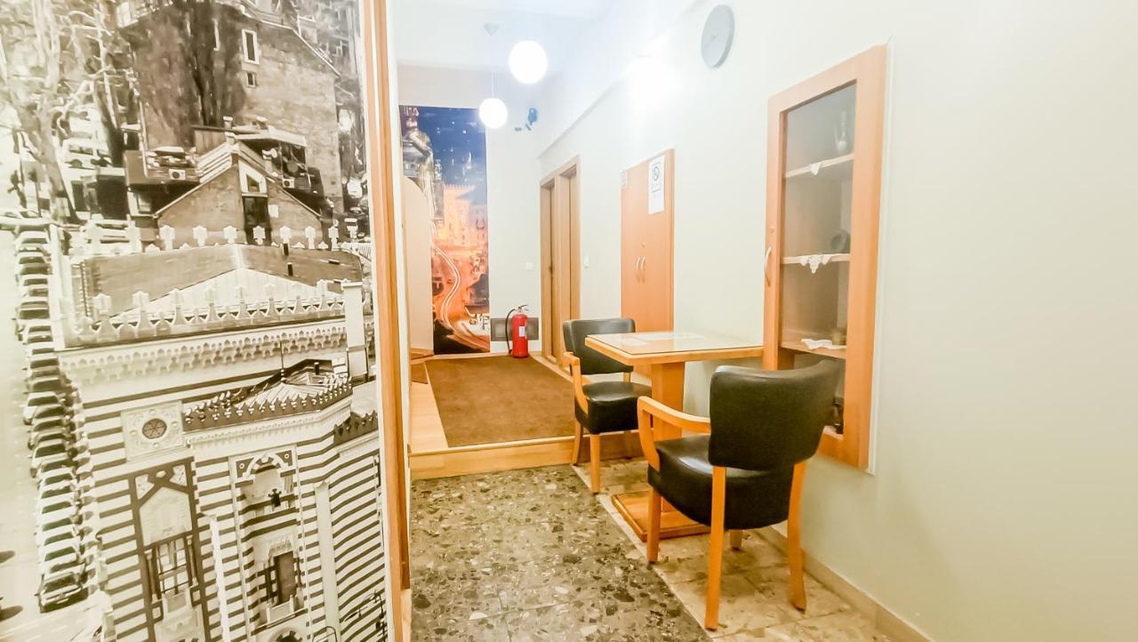 Bascarsija Guesthouse - Private Bath, Tv & Aircon Sarajevo Luaran gambar