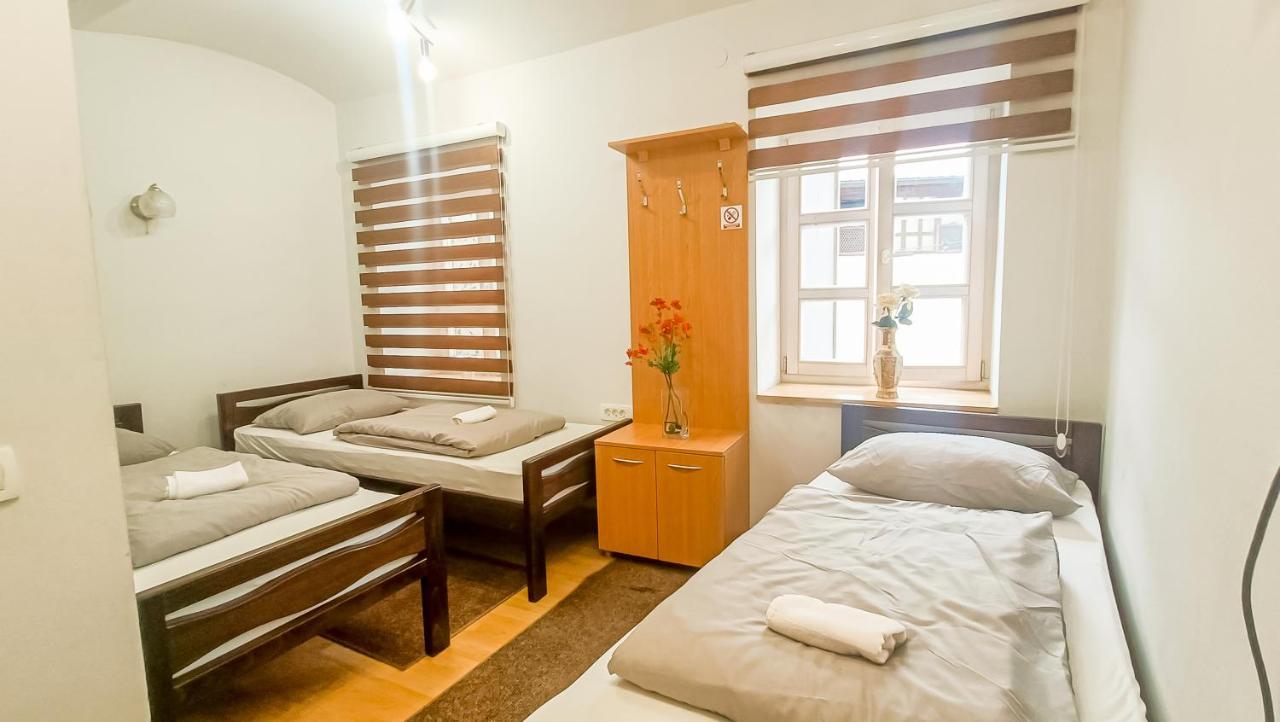 Bascarsija Guesthouse - Private Bath, Tv & Aircon Sarajevo Luaran gambar